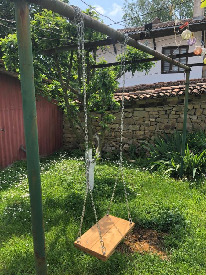 Къща За Гости Апартамент За Гости Рай С Арбанаси До Гр Велико Търново Buitenkant foto